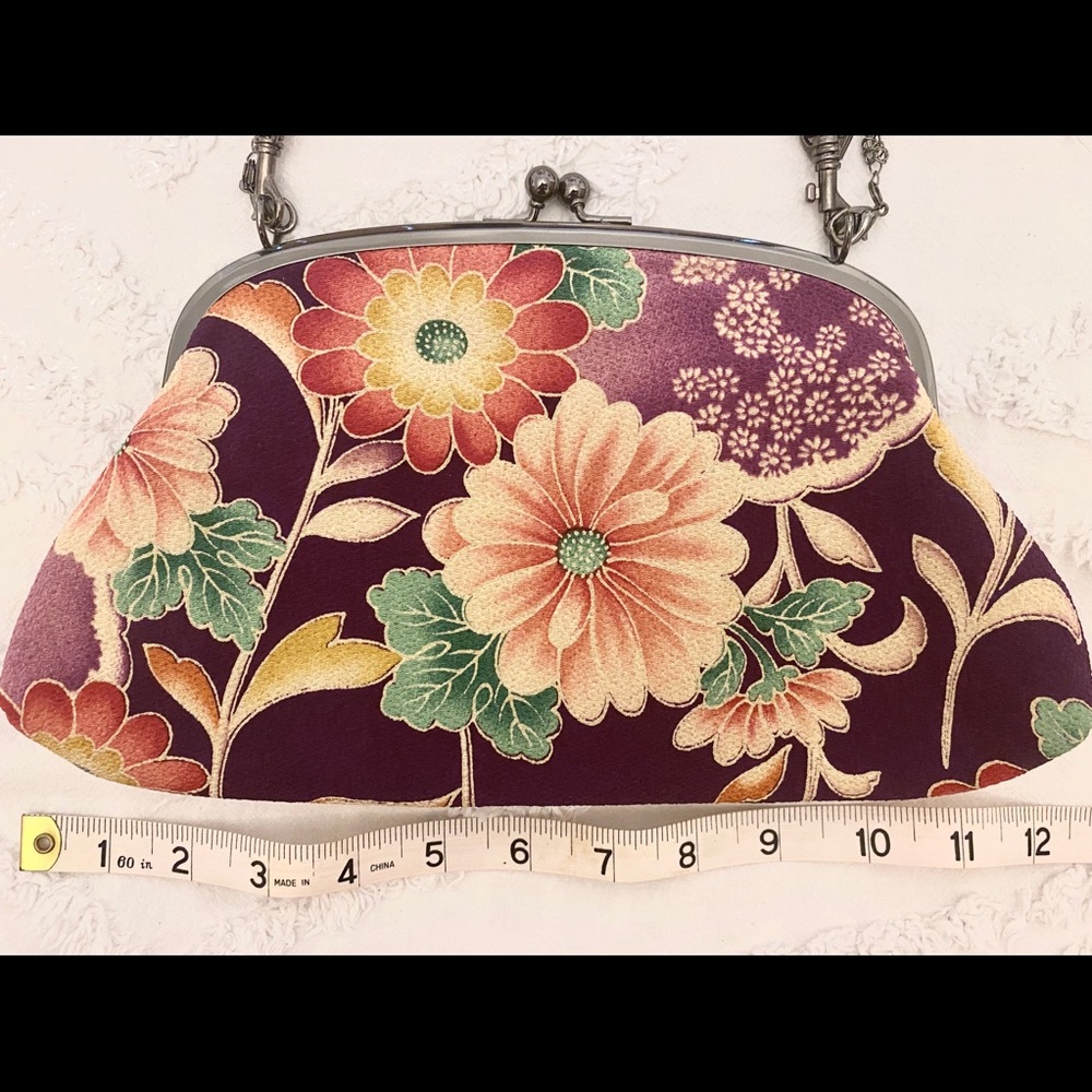Purple Japanese silk flower pattern purse